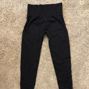 Never Worn Seamless Ribbed High Waisted Leggings